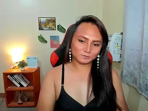 hella_queen Webcamshow