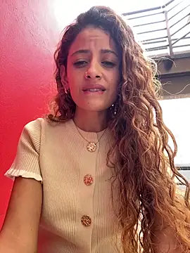 alana15 现场XXX聊天