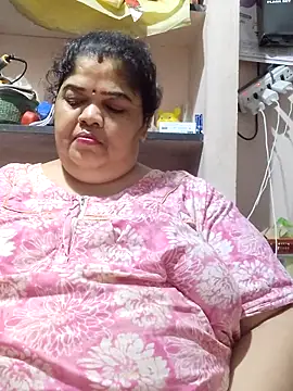 tamilthanushri 现场XXX聊天