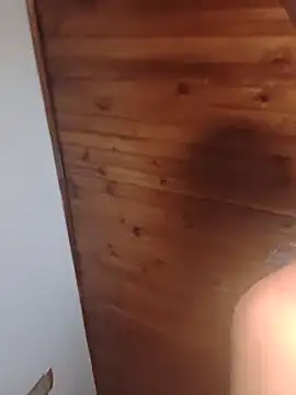 bigcockwhite777 Adlı Modelin Canlı XXX Sohbeti