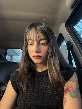 Mia_fiire: онлайн-секс-чат