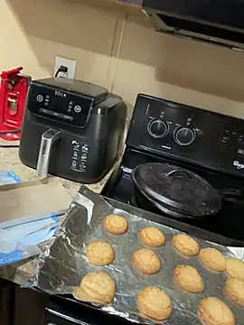 tastemecaroline Show in webcam