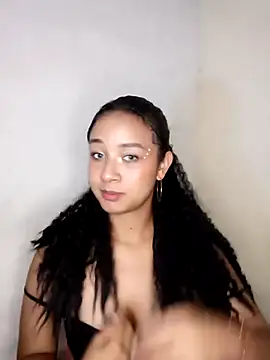 Aurora_fantasyPink's Live XXX Chat