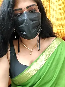 soundharya_tamil's Live XXX Chat