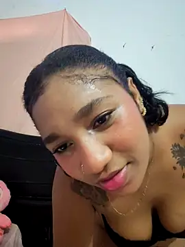 Cherly_Rogern Adlı Modelin Web Kamerası Şovu