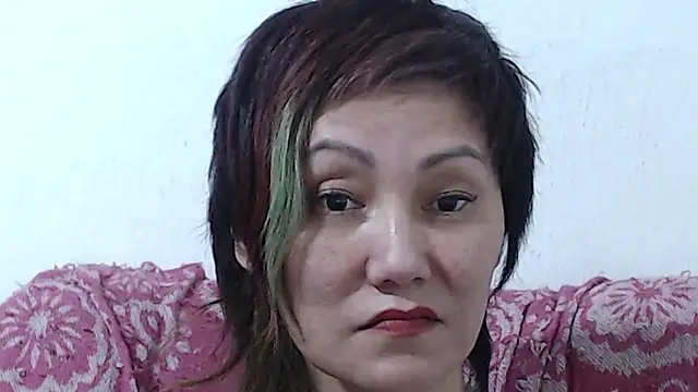 VERYHAPPYWOMANXXX 现场XXX聊天