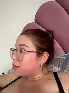 Lucyklein2022 Live XXX-chat