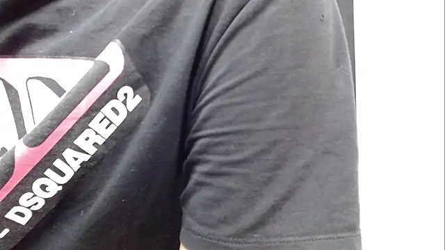 Chatroom XXX en direct de sven_fox723