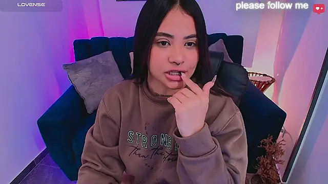 Chatroom XXX en direct de nicemiiaa7_