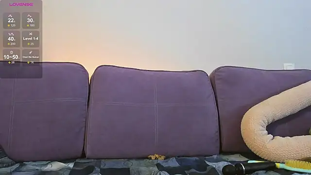 Chatroom XXX en direct de WonderConnie1