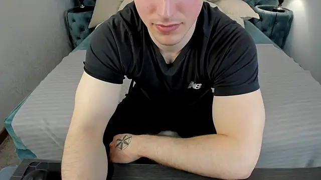 XXX chat uživo modela MarkYeti