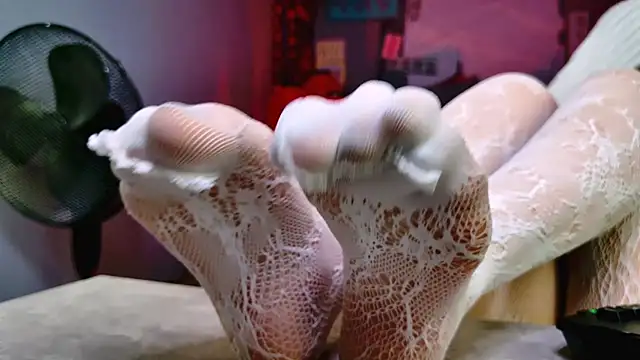 Chatroom XXX en direct de HyileyClark