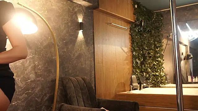 Mia_and_Belmonth webcam show