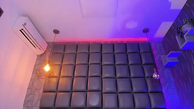 megan_woll's Live XXX Chat