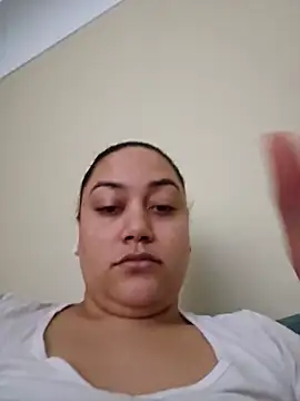 Czat XXX na żywo – honeeyyy_pot