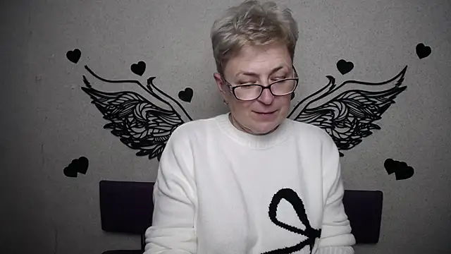 Živý XXX chat EmiliaGree