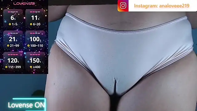 ana_studio's Live XXX Chat