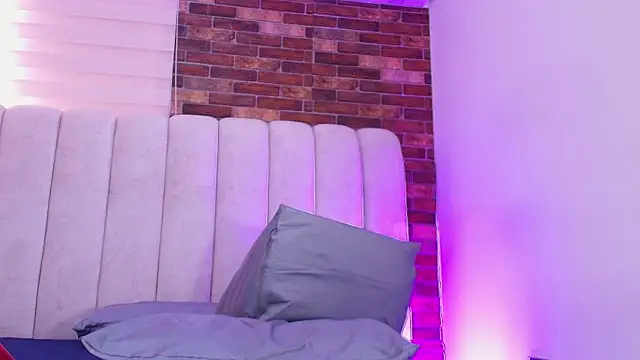 Chat +18 de timkerbell_ ao vivo