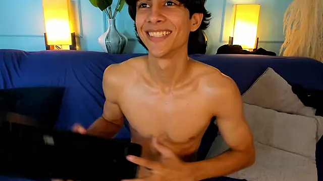 Cheys_Mast 即時 XXX 聊天