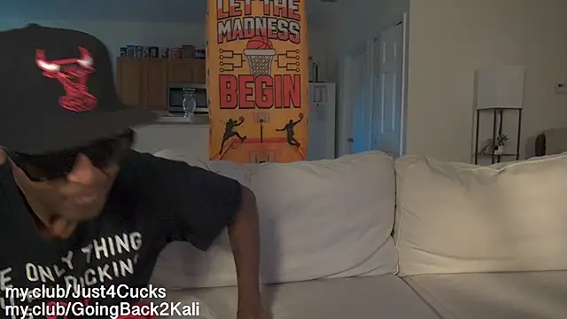 boomboomr00m: онлайн-секс-чат