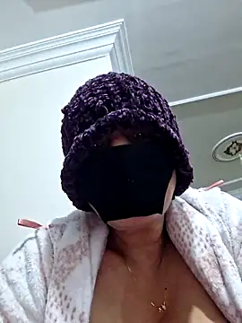 Chatroom XXX en direct de Rahaf11