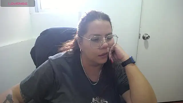 Rebecagiraut's Live XXX Chat