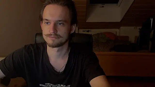 Show modela Bez3ybik na web-kameri