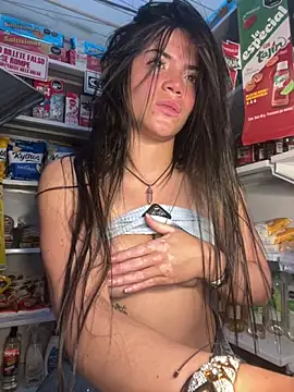 Chatroom XXX en direct de PamelaJonsom_