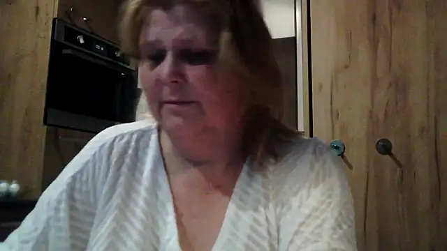 Sylviastar46 Webcam Show