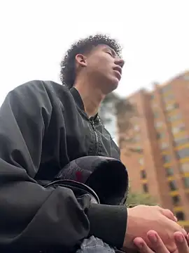 Chat XXX ao vivo de yoursexyjose