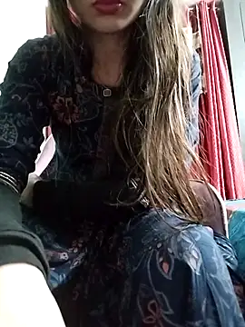 Noor_Darliing Chat XXX in diretta