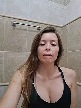 karina_warthon's Live XXX Chat