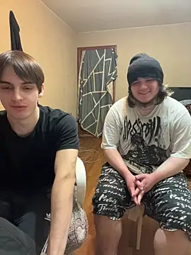 desiredude9のライブXXXチャット