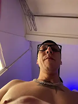 TitanNoir Webcam show