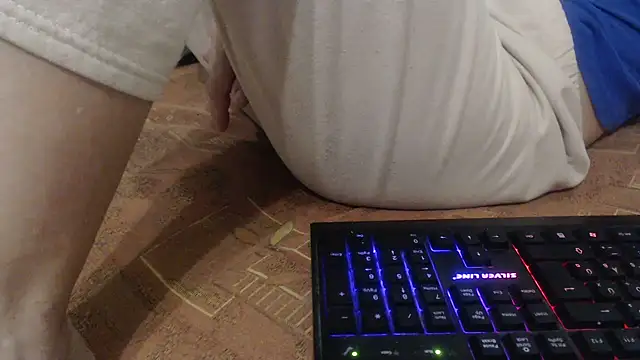 VASKOS178のライブXXXチャット