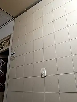 kelly_squirting 现场XXX聊天