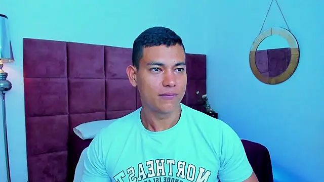 LORD_HERAKLES Live XXX Chat