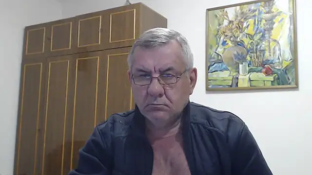 machomale3's Live XXX Chat