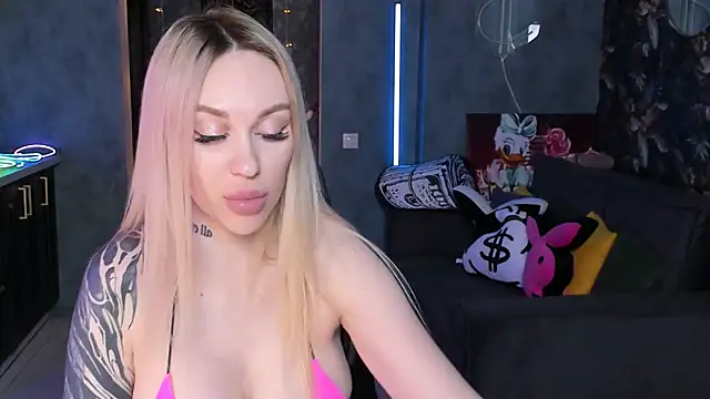 Blckmirrorr Adlı Modelin Canlı XXX Sohbeti