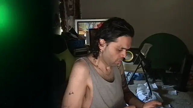 KungFuPanda001: απευθείας συνομιλία ΧΧΧ