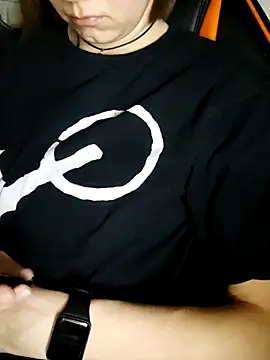 แชท XXX สดของ Aashikalaa