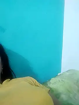 Soniya_Roy Adlı Modelin Web Kamerası Şovu