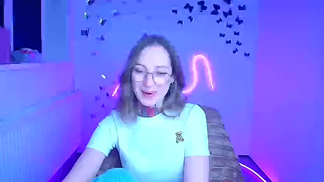 دردشة Esmi_Winter الجنسية المباشرة