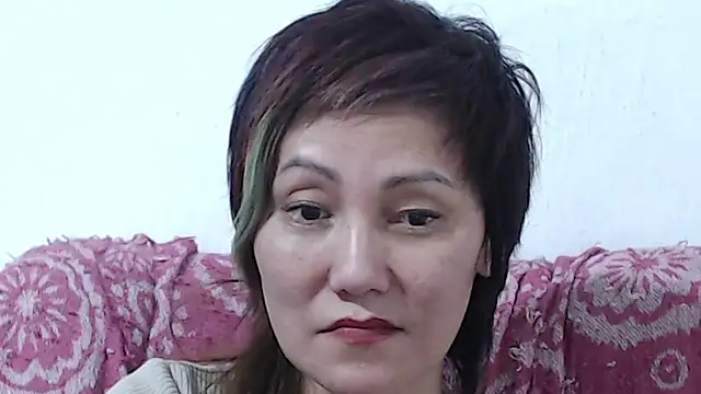 Chatroom XXX en direct de VERYHAPPYWOMANXXX