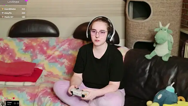 Živý XXX chat GamerGirl_Eve