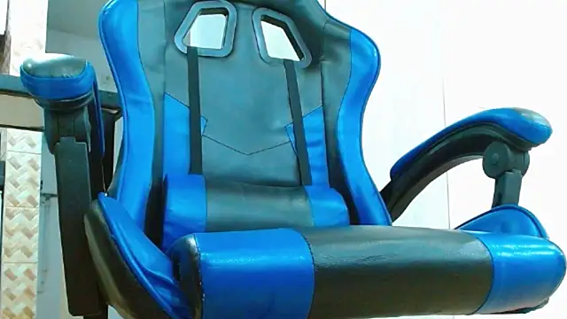 Pokazy przed kamerką – big--boss