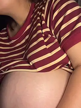 Pokazy przed kamerką – TinaLei