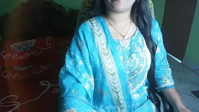 Онлайн чат XXX BengaliQueenStar