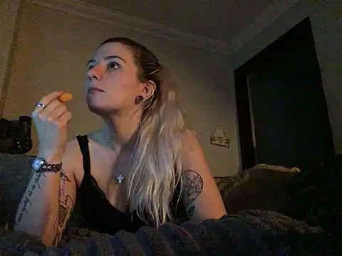 xxamyleighxx 现场XXX聊天