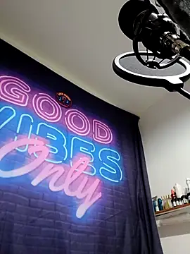 Mikaaa97のライブXXXチャット